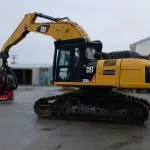 208675-cat330-4